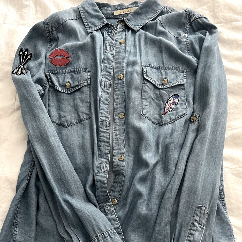 Jean shirt. With patches